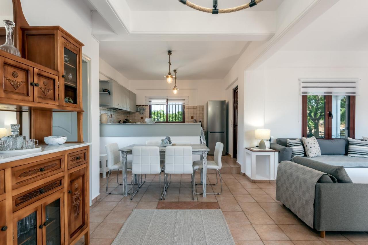 Apteramare Tradidtional House 'New Listing 2022' Hriszí Aktí Haniá Kültér fotó